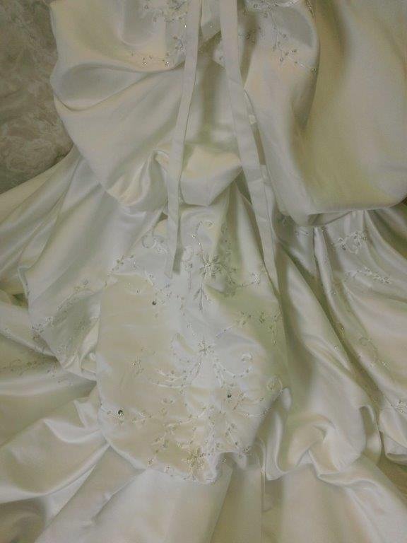 beaded embroidery waterfall train 